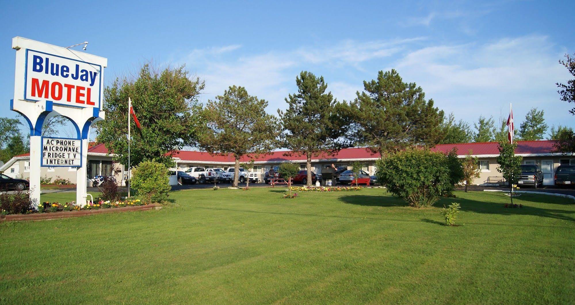 Blue Jay Motel Питерборо Экстерьер фото